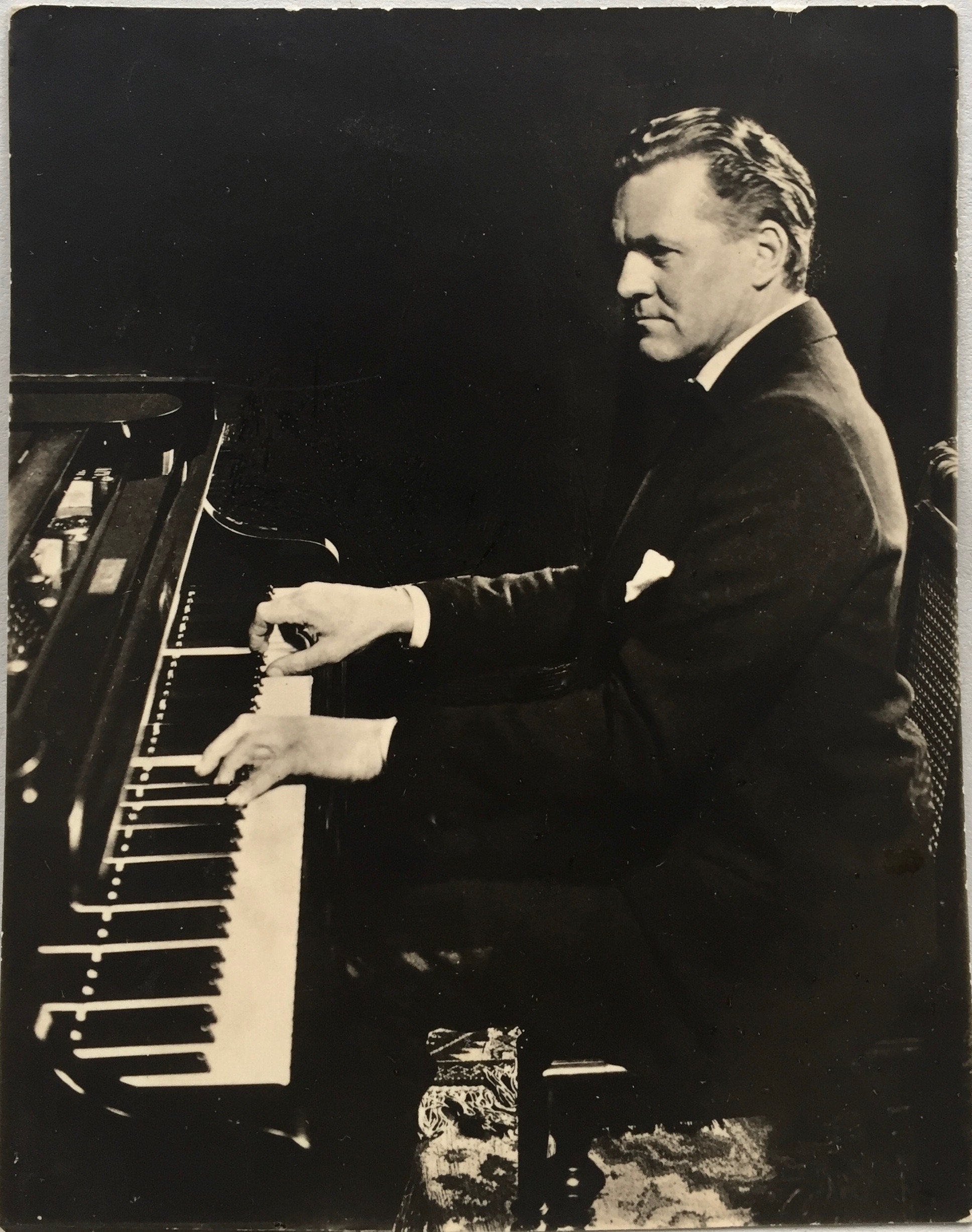 Otto Voss am Klavier